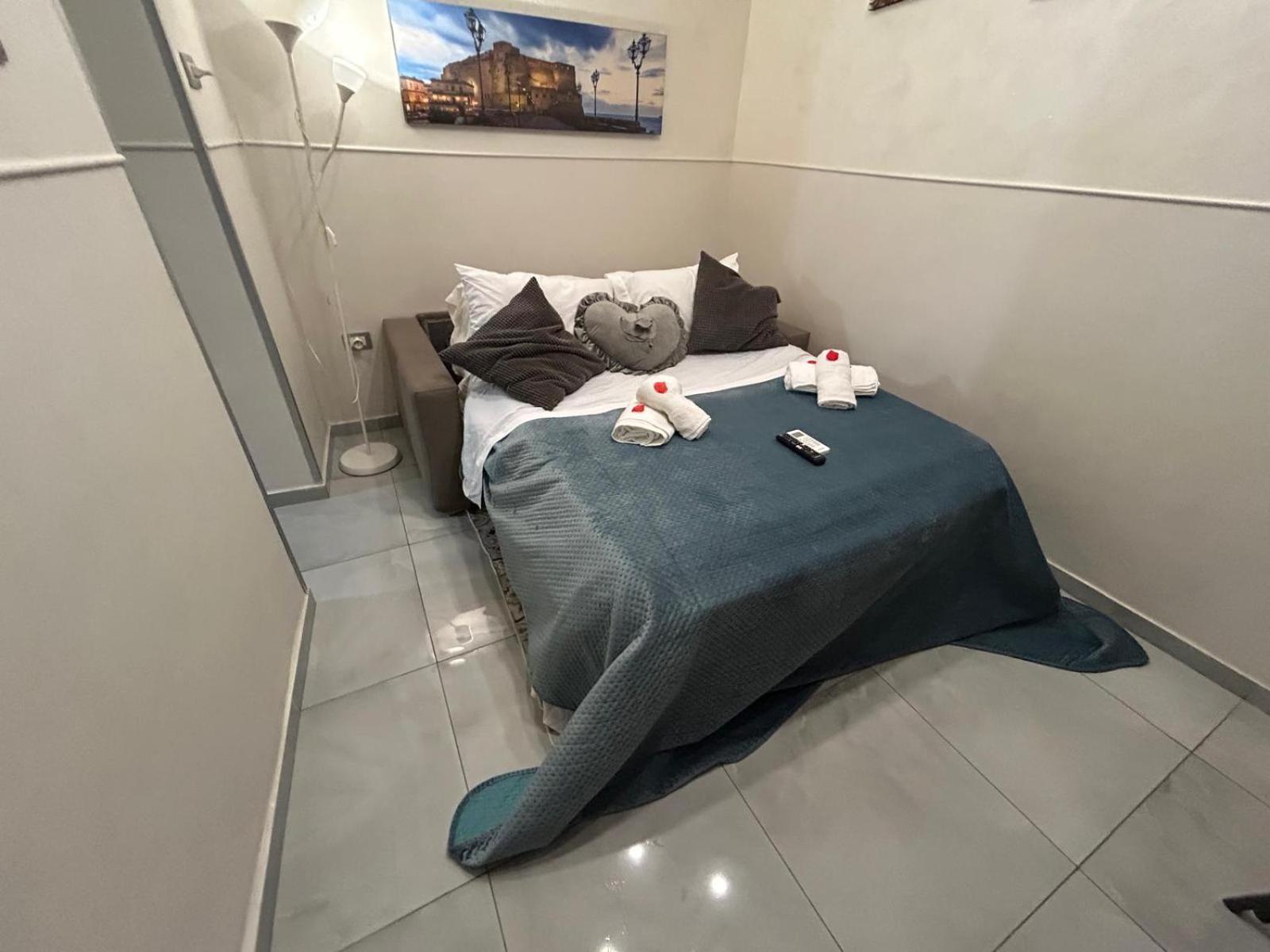B&B House Napoli Cavour Exteriör bild